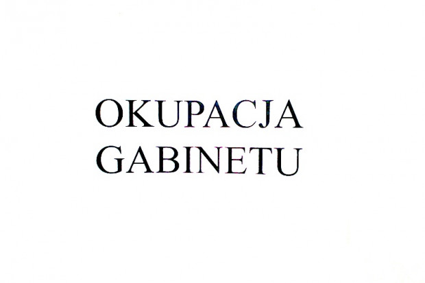 Krosno: pacjenci przed gabinetem dyrektora