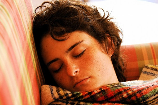 Światowy dzień nappingu, czyli zdrzemnijmy się w pracy