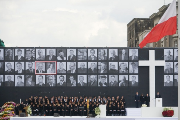 Kolejne delegacje zawiadamiają, że nie przyjadą na pogrzeb prezydenta