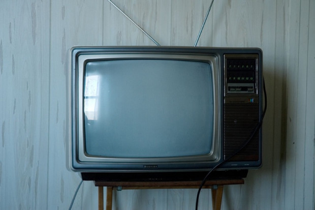 Im więcej telewizji, tym więcej kłopotów zdrowotnych u dzieci