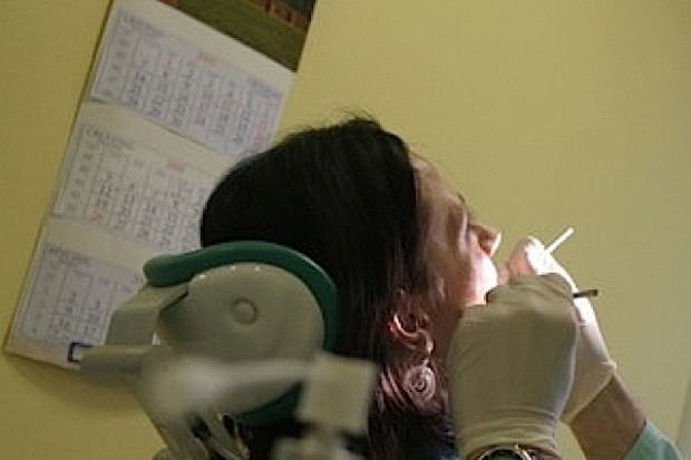 Podhale: ukraińscy dentyści leczyli mimo braku uprawnień