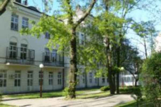 Warszawa: nowoczesne izolatki dla pacjentów z zakażeniami szpitalnymi