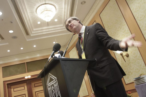 XI Krajowy Zjazd Lekarzy rekomenduje: nie podpisujmy umów