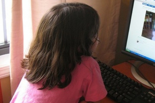 Dzieci w sieci, czyli o skutkach nadmiernego korzystania z internetu