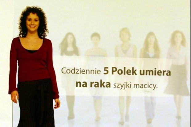 Specjaliści: rak szyjki macicy wciąż wykrywany jest w Polsce zbyt późno
