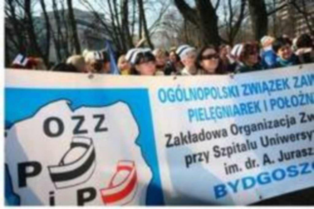 Pielęgniarki protestowały przeciw prywatyzacji ochrony zdrowia