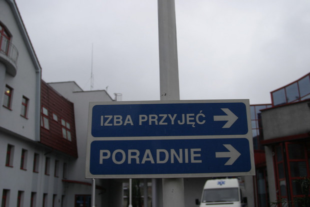 W większości szpitali nie ma ograniczeń przyjęć chorych na raka