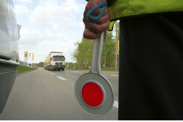 Łódzkie: policja kontrolowała samochodowe apteczki
