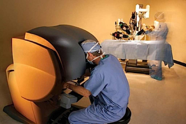 Wrocław: udana operacja pobrania nerki z użyciem robota da Vinci