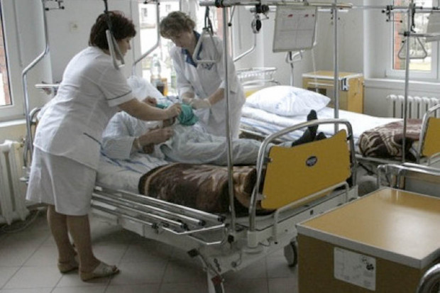 MZ: uczelnie realizujące studia pomostowe dla pielęgniarek i położnych