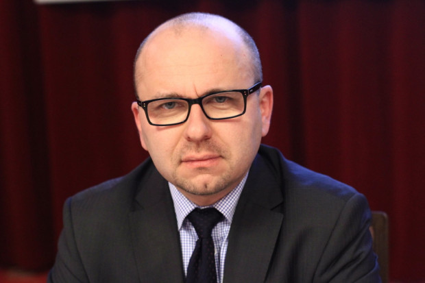 Piotr Kryn: oddanie ambulatoryjnych placówek pracownikom to przemyślana strategia