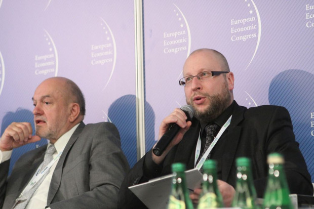 Europejski Kongres Gospodarczy: jeśli lekarze drogo leczą, mniej zarabiają