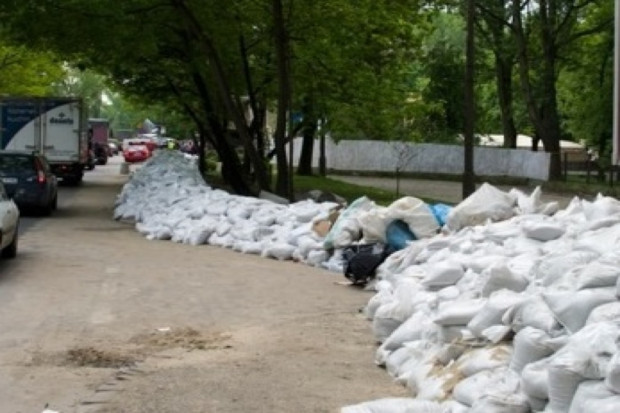 Ustrzyki Dolne: uratowali szpital przed zalaniem