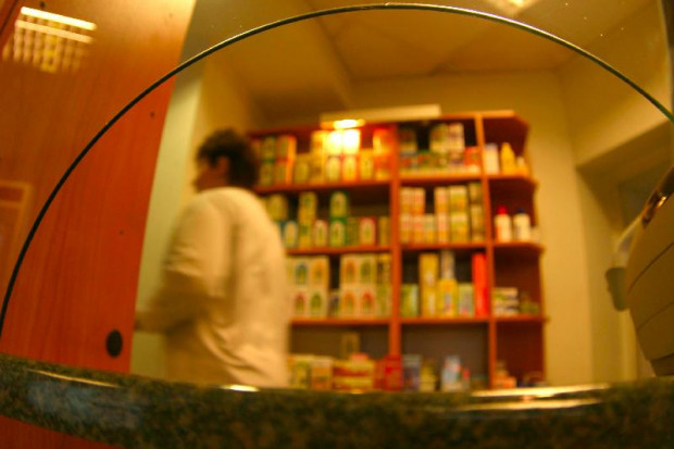 Resort rozmawiał technikami farmacji o sprzedaży leków w punktach aptecznych