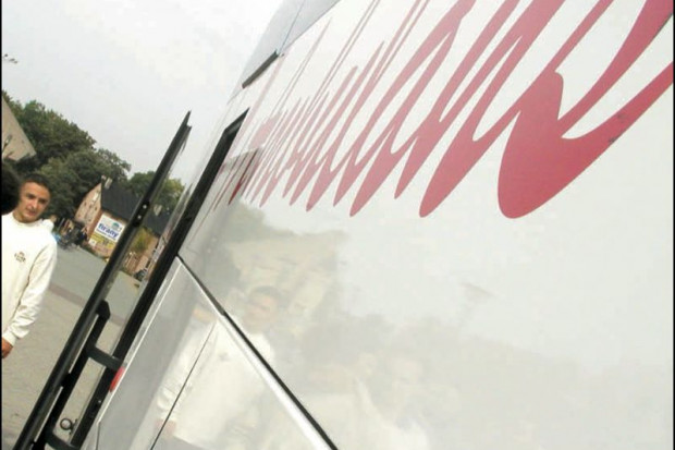 Warszawa: zastrzeżenia do przetargu na krwiobus