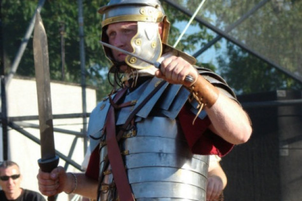 Polscy archeolodzy w antycznym szpitalu