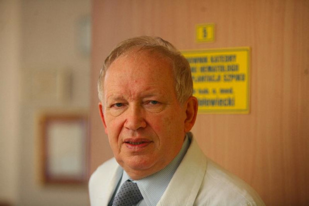 Twórca śląskiej hematologii odchodzi z powodu... braku specjalizacji z hematologii