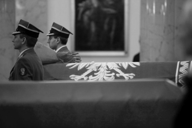 Wawel: już od niedzieli będzie można oddawać hołd parze prezydenckiej