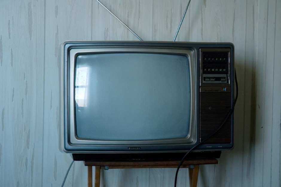 Im więcej telewizji, tym więcej kłopotów zdrowotnych u dzieci