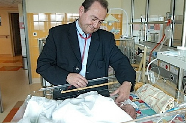Poznań: łóżka pediatryczne potrzebne od zaraz