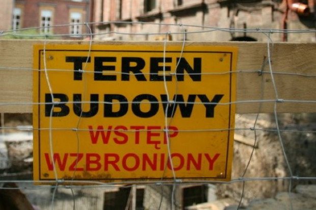 Firmy budowlane żądają prawie pół miliona złotych więcej, niż samorząd powiatu zamierza przeznaczyć na ten cel Fot. Archiwum (zdjęcie ilustracyjne) Kędzierzyn-Koźle: wyremontują budynek dawnego szpitala