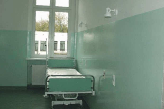 Częstochowa: szpital osiada, ściany pękają...