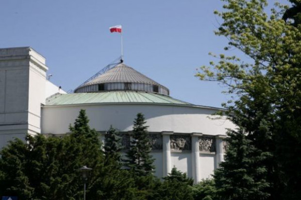 Sejm: sieć szpitali - posłowie się wahali