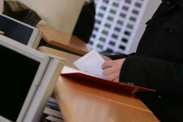 Opolskie: sfałszował dokumentację o posiadanych kwalifikacjach