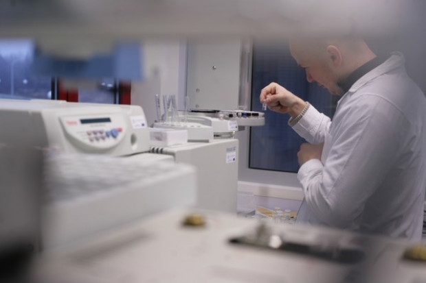 UJ: opracowano antykorozyjne powłoki implantów