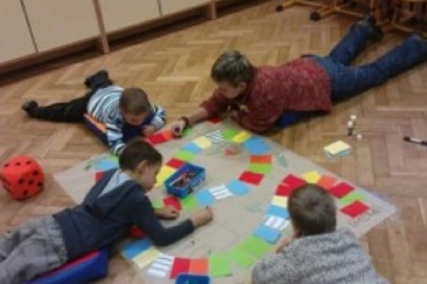 Dzieci w przedszkolu szybciej uczą się mówić