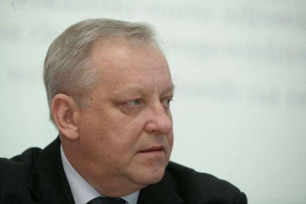 Plany PiS: likwidacja NFZ i referendum w sprawie komercjalizacji?
