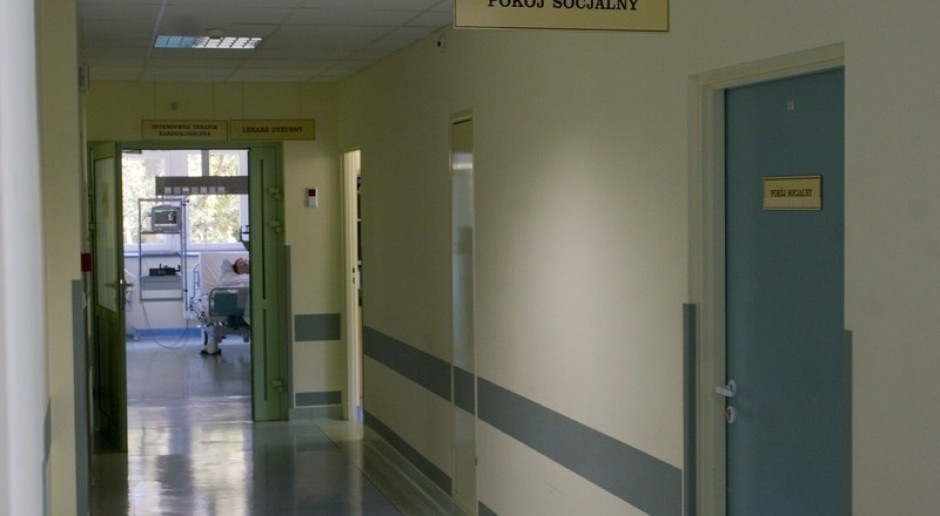 Łódź: radni zatwierdzili plan przekształceń i konsolidacji szpitali miejskich