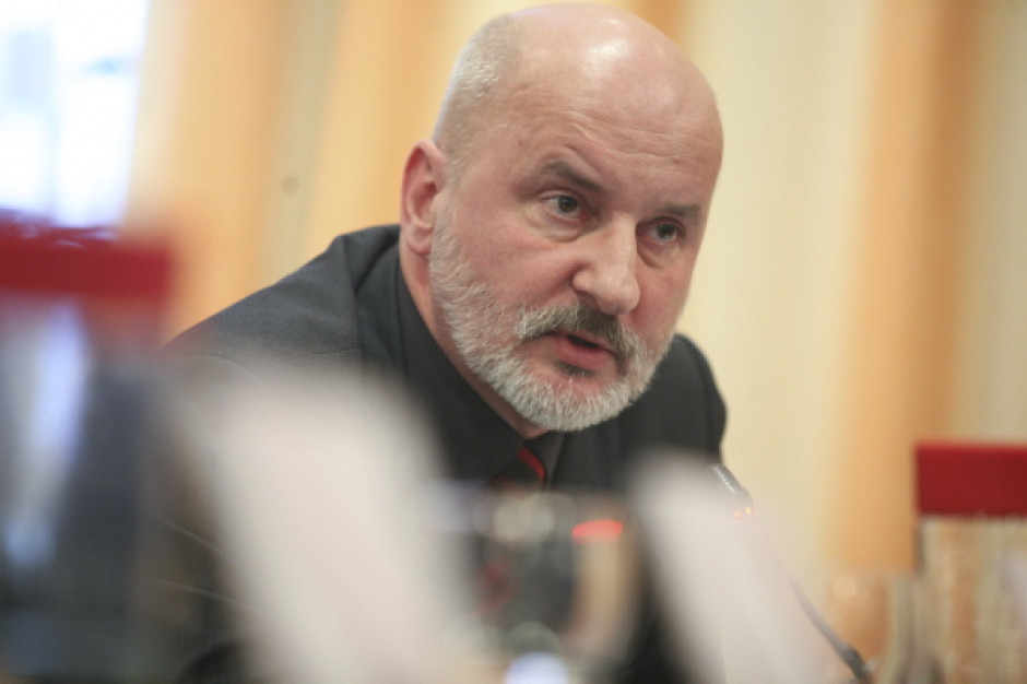 Słupsk: kończ waść, czyli opowieść o 25-letniej budowie szpitala ze szczęśliwym finałem
