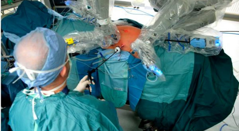 Wrocław: chirurgia naczyniowa przy użyciu robota da Vinci