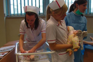 Podlaskie pielęgniarki będą się uczyć zawodu na symulatorach