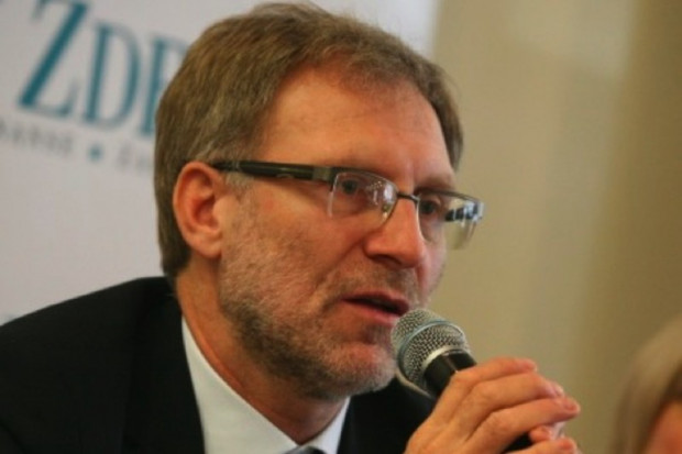 Problem wysokich kosztów leczenia łuszczycy czeka na rozwiązanie