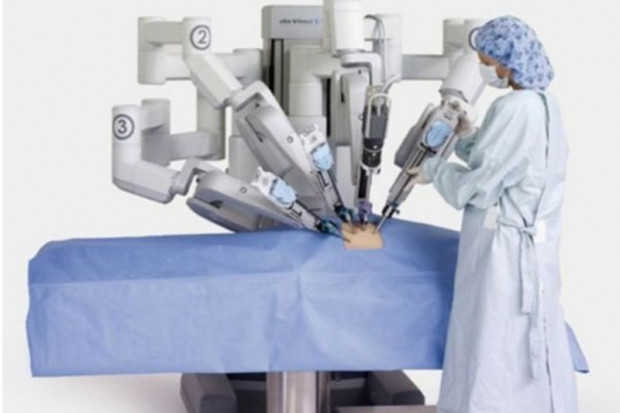 Wrocław-Gdańsk: transmisja operacji z użyciem robota da Vinci