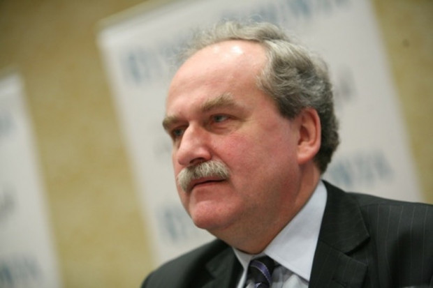 Adam Fronczak o usunięciu opłaty od zysków z refundacji leków
