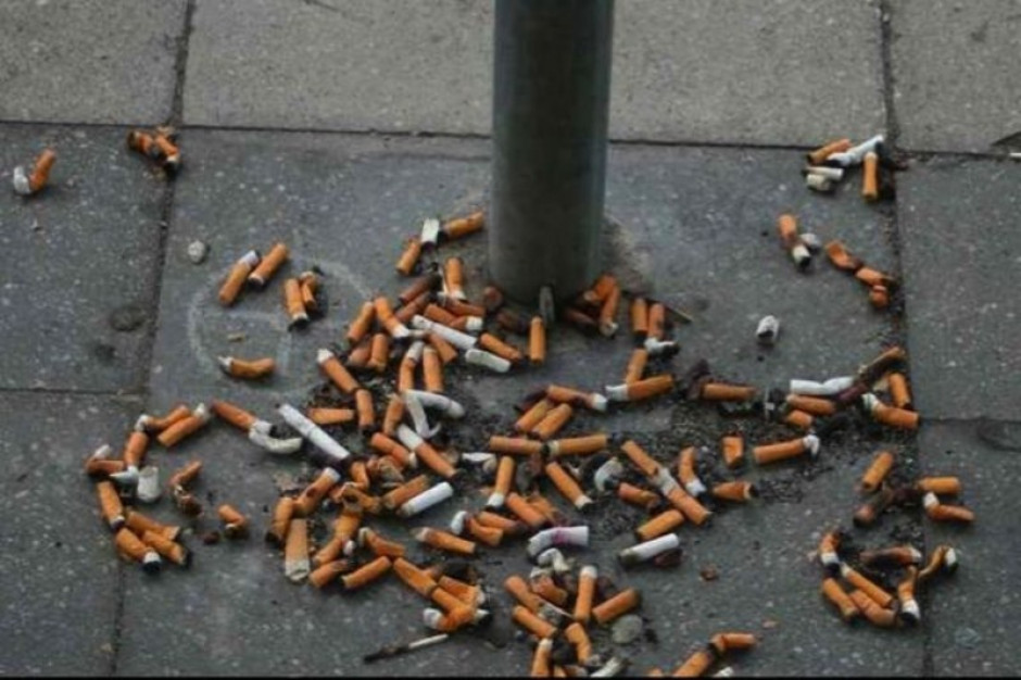 Chiny: zakazali palenia w miejscach publicznych, ale...