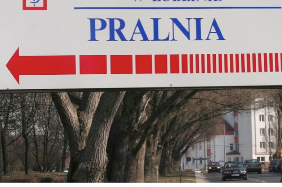 Suwałki: szpital zaciska pasa i chce zarobić na praniu