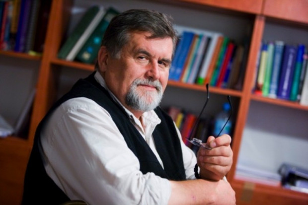 Prof. Andrzej Zieliński na liście odwołanych konsultantów