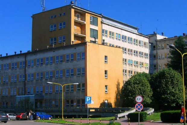 Miechów: szpital potrzebuje kredytu i poręczenia powiatu