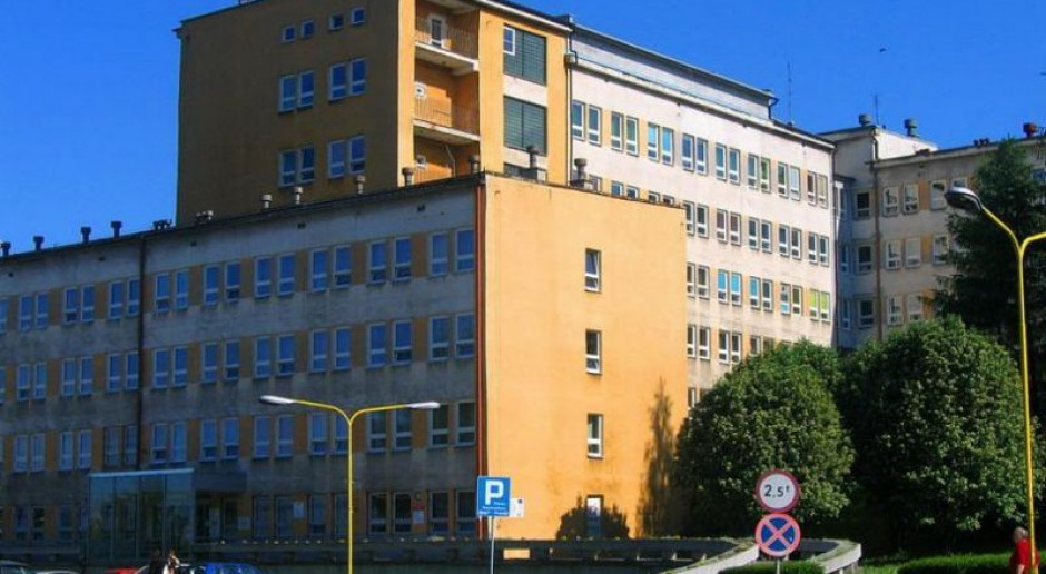 Miechów: szpital potrzebuje kredytu i poręczenia powiatu