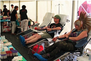 Stacje krwiodawstwa szykują ekipy na Przystanek Woodstock