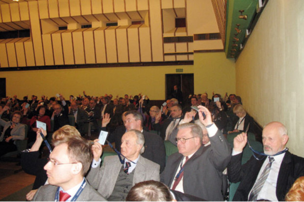 Wiceszef NRL prezesem UEMS