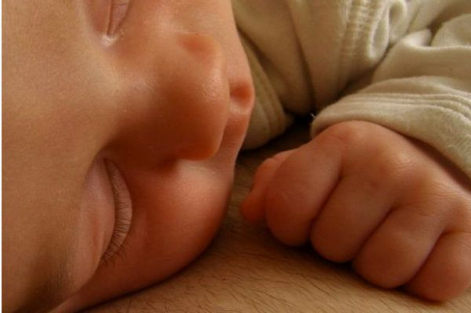 Psycholodzy: wcześniak obniża samoocenę matki
