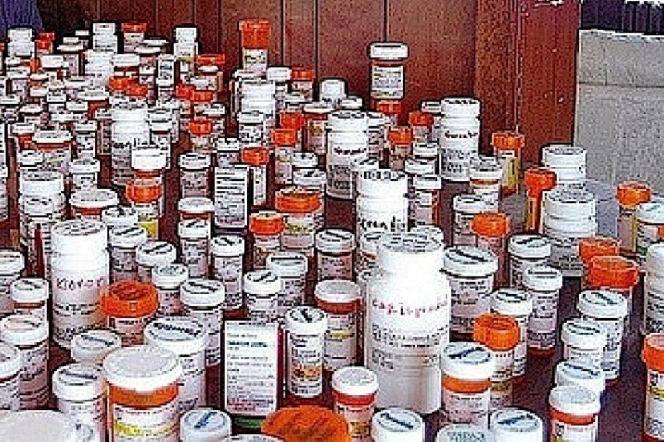 Farmaceuta: w domowej apteczce też warto zrobić porządki
