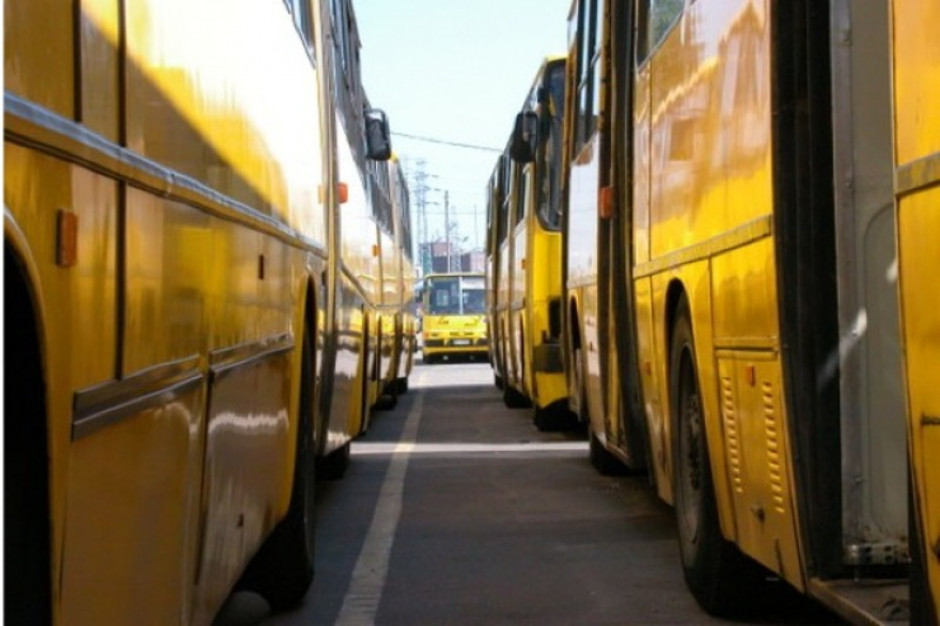 Kraków: kilometr do przystanku od szpitala. Dla chorych za daleko