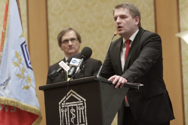 Ałukowicz: nie będzie już więcej zmian w ustawie refundacyjnej