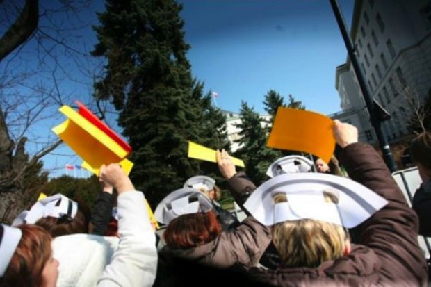 Rozmowy w konińskim szpitalu przerwane do poniedziałku